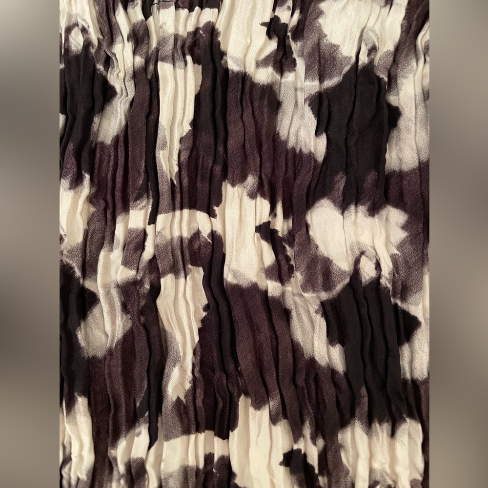 Dress - Picture 6 of 10
